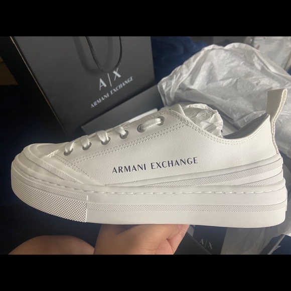 Armani Exchange sneakers - Picture 4 of 4